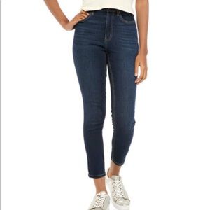 Calvin Klein ankle jeans